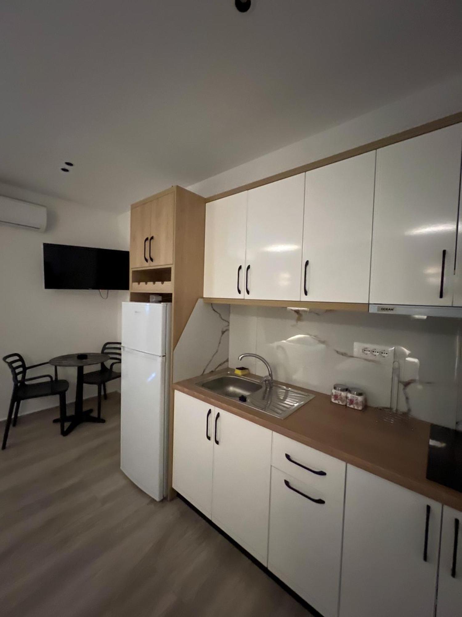 Serenity Apartments 사밀 외부 사진